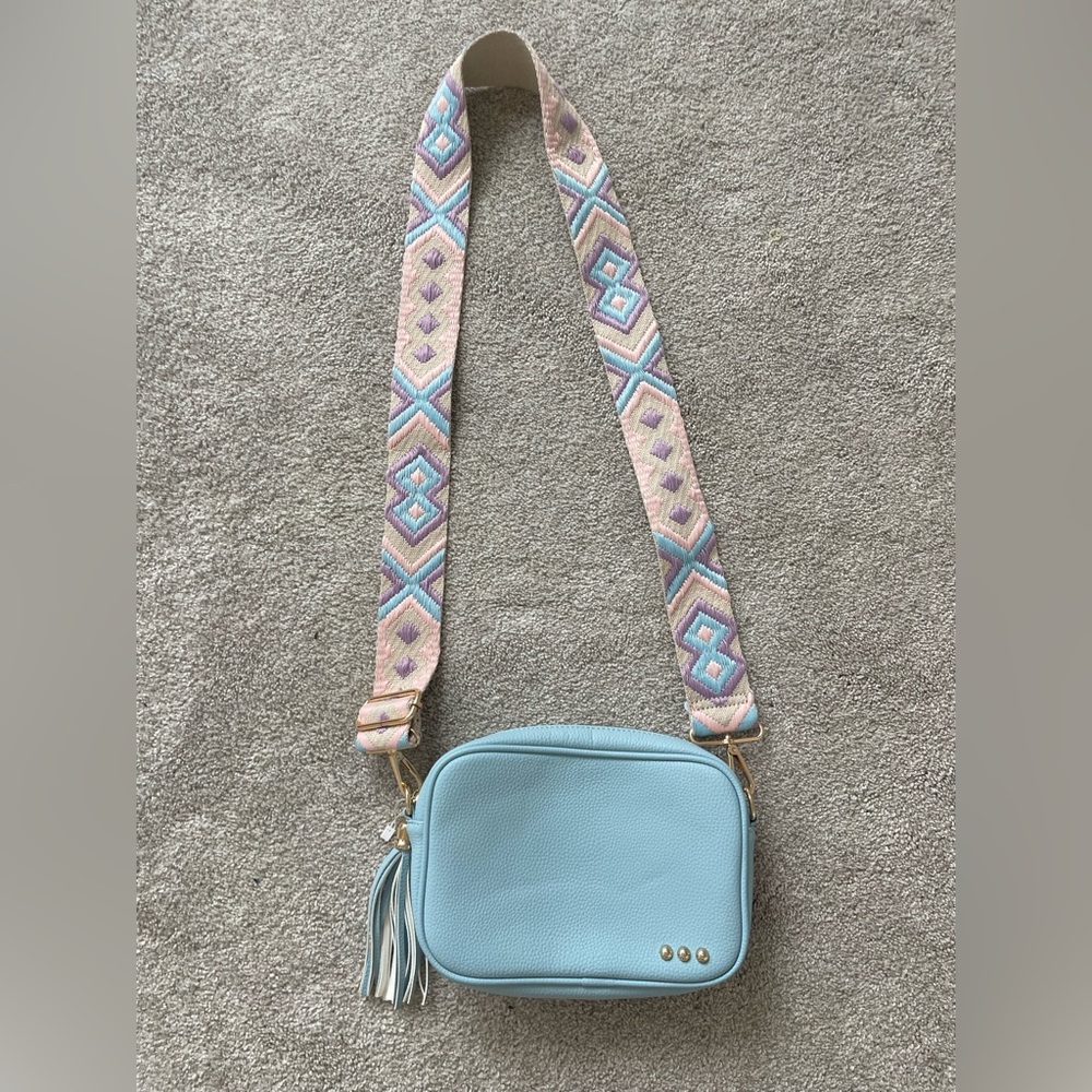 Women’s crossbody purse - Willow Crossbody bag from Pretty Simple